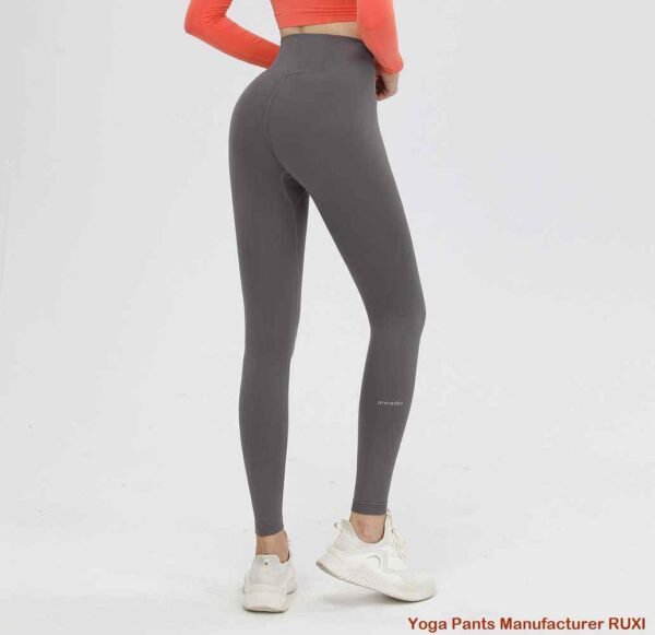 cei mai buni pantaloni de yoga de maternitate