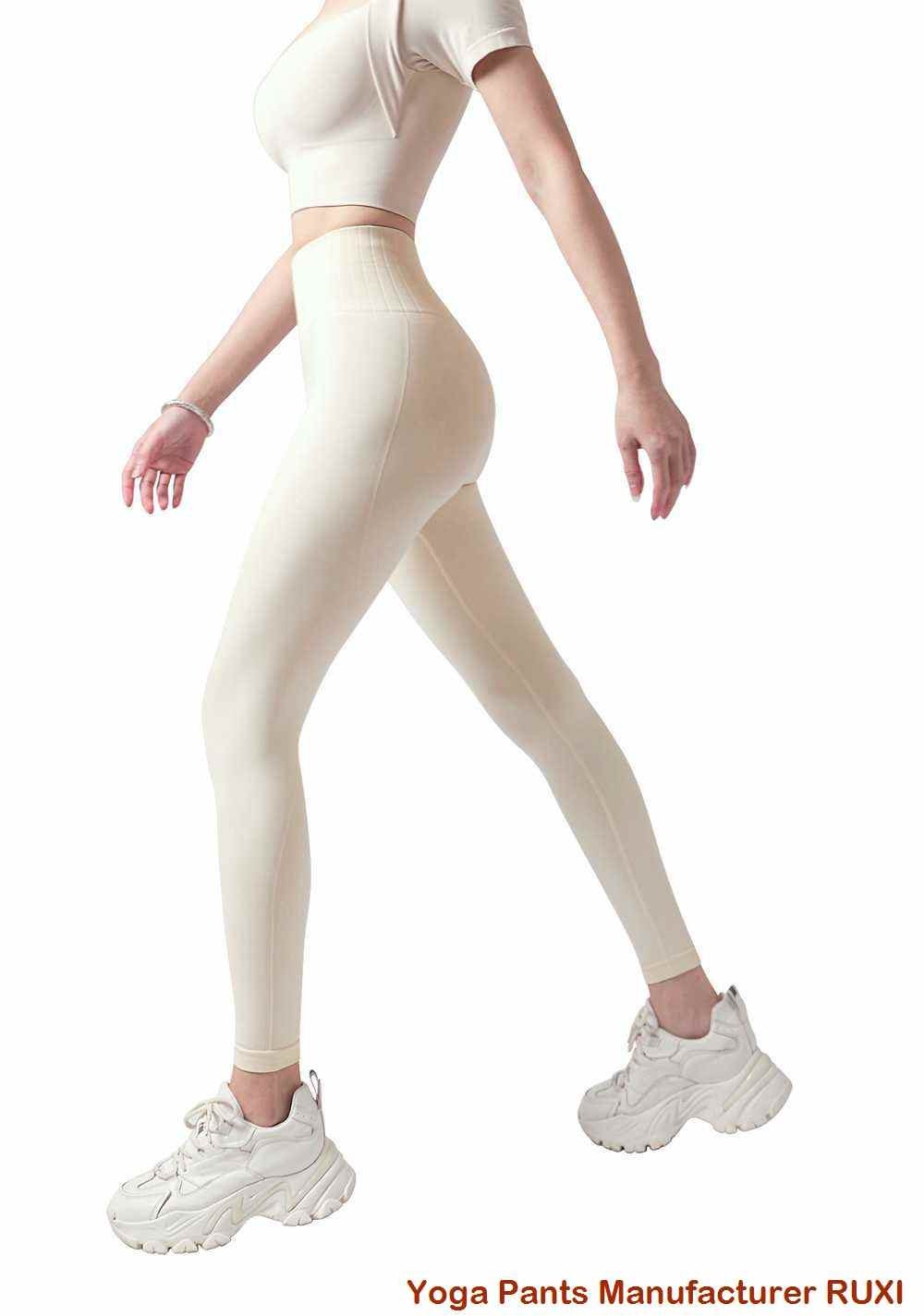 pantaloni scurți negri de sport pentru bărbați