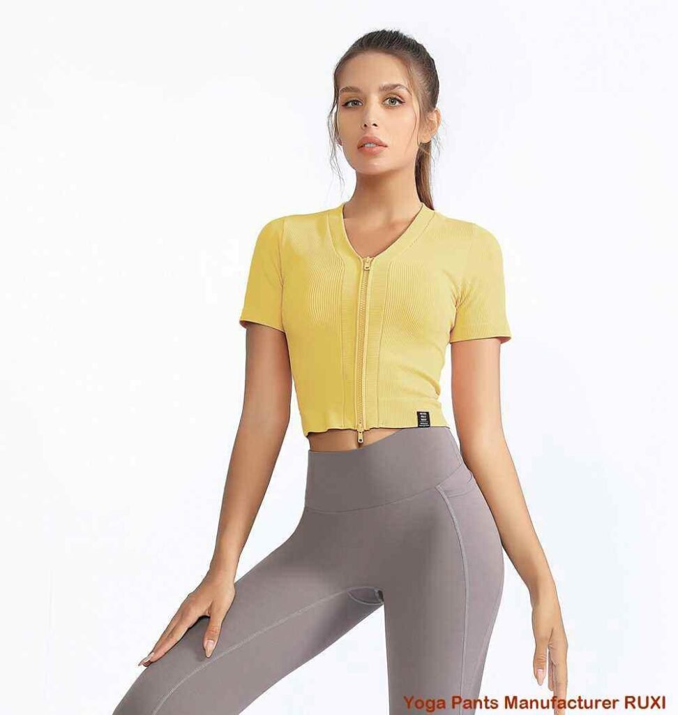 cele mai bune topuri de yoga cu mâneci lungi RUXI