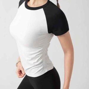 pantaloni scurți atletici de damă cu buzunare